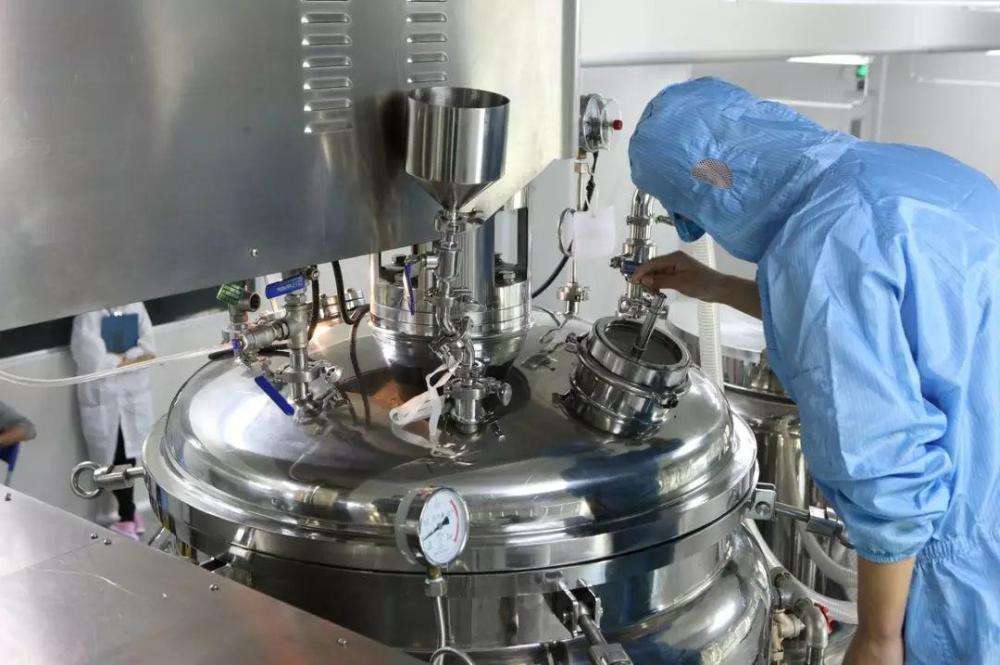 爱游戏机械不锈钢反应釜应用于苏州卫材制药厂